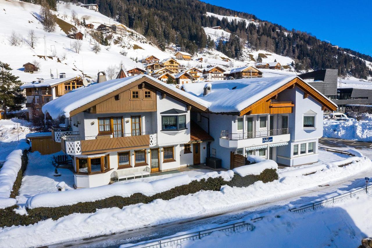 Appartments Lercher Irma Innichen Exterior foto